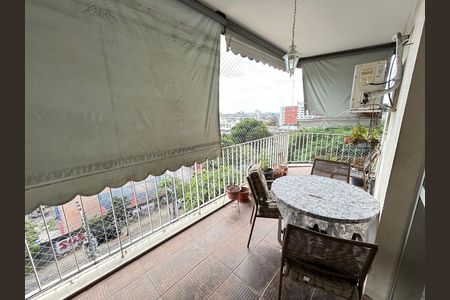 Apartamento para alugar com 86m², 2 quartos e 1 vagaVaranda da Suíte