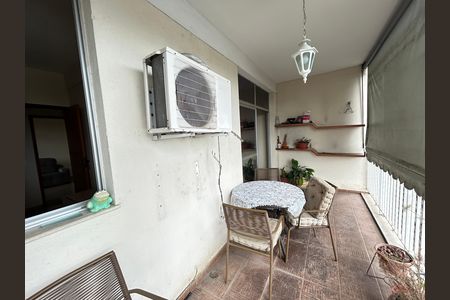 Apartamento para alugar com 86m², 2 quartos e 1 vagaVaranda da Suíte