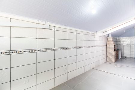 Apartamento à venda com 60m², 0 quarto e 3 vagasQuintal