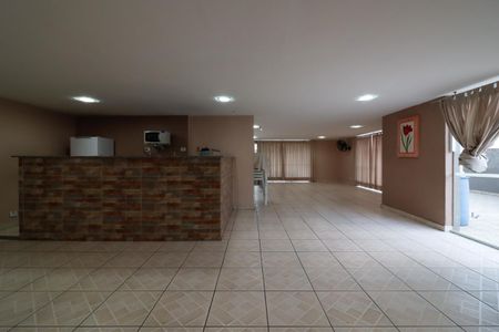 Apartamento à venda com 49m², 2 quartos e 1 vaga Apartamento à venda com 49m², 2 quartos e 1 vagaÁrea comum - Salão de festas