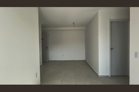 Sala de apartamento para alugar com 3 quartos, 58m² em Recreio dos Bandeirantes, Rio de Janeiro