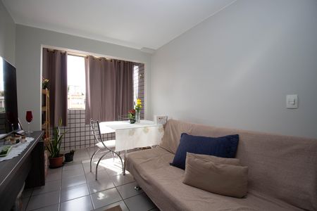 Apartamento à venda com 50m², 1 quarto e sem vagaSala