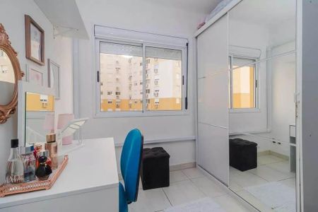 Quarto 1 de apartamento para alugar com 3 quartos, 93m² em Vila Ipiranga, Porto Alegre