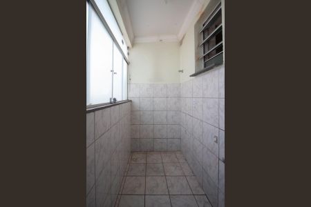 Apartamento à venda com 65m², 3 quartos e 1 vagaÁrea de Serviço