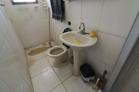 Casa à venda com 186m², 4 quartos e 2 vagasBanheiro 2