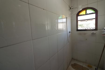 Casa à venda com 186m², 4 quartos e 2 vagasBanheiro 2