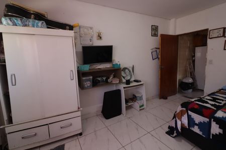 Casa à venda com 186m², 4 quartos e 2 vagasSuíte 
