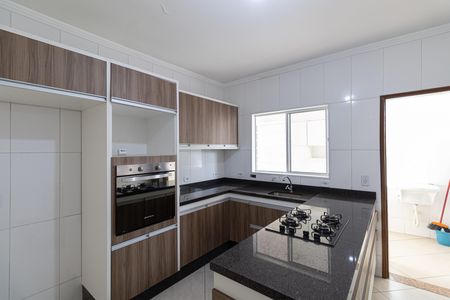 Casa para alugar com 125m², 3 quartos e 1 vaga Casa para alugar com 125m², 3 quartos e 1 vagaCozinha