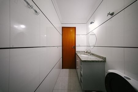Casa à venda com 100m², 3 quartos e 2 vagasBanheiro da Suíte 3