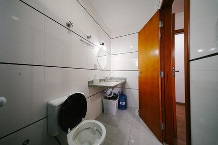 Casa à venda com 100m², 3 quartos e 2 vagasBanheiro da Suíte 2
