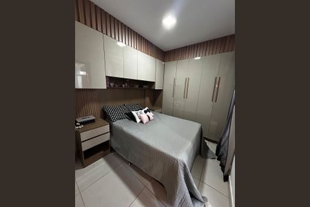 Quarto de apartamento para alugar com 2 quartos, 75m² em Portal do Vale, Uberlândia