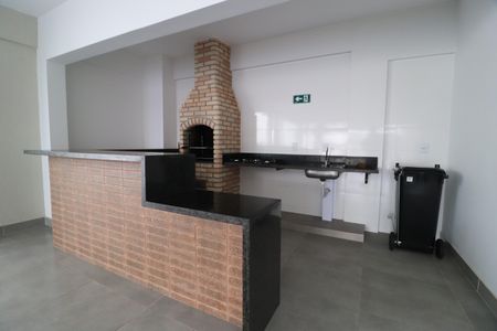 Apartamento para alugar com 75m², 2 quartos e 1 vagaÁrea comum - Churrasqueira