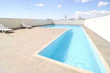 Apartamento para alugar com 75m², 2 quartos e 1 vagaÁrea comum - Piscina