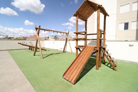 Apartamento para alugar com 75m², 2 quartos e 1 vagaÁrea comum - Playground