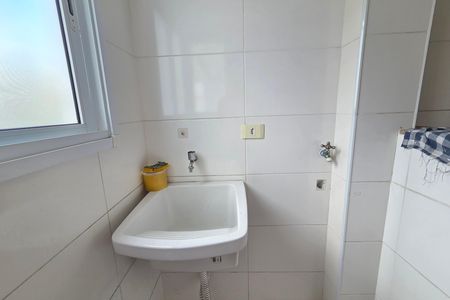 Área de Serviço de apartamento para alugar com 2 quartos, 94m² em Cidade Ocian, Praia Grande
