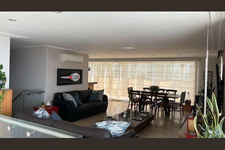 Apartamento à venda com 4 quartos, 345m² em Vila Gomes Cardim, São Paulo