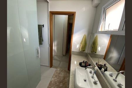 Apartamento à venda com 80m², 2 quartos e 2 vagas