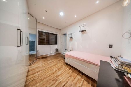 Apartamento à venda com 226m², 4 quartos e 4 vagas