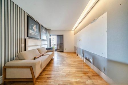 Apartamento à venda com 226m², 4 quartos e 4 vagas