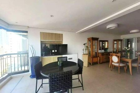 Apartamento à venda com 245m², 4 quartos e 4 vagas