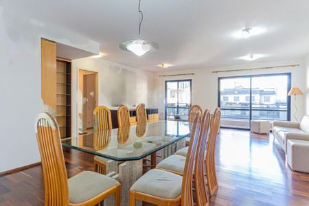 Apartamento à venda com 2 quartos, 131m² em Brooklin, São Paulo