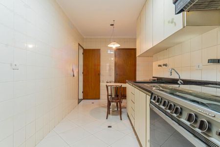 Apartamento à venda com 131m², 2 quartos e 2 vagas