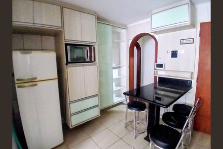 Apartamento à venda com 115m², 4 quartos e 2 vagas