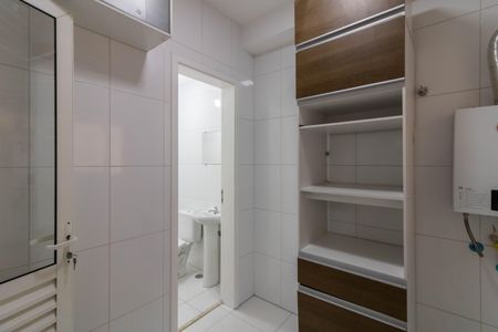 Apartamento para alugar com 165m², 3 quartos e 4 vagas Apartamento para alugar com 165m², 3 quartos e 4 vagasArea de Serviço