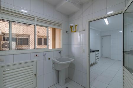 Apartamento para alugar com 165m², 3 quartos e 4 vagas Apartamento para alugar com 165m², 3 quartos e 4 vagasArea de Serviço