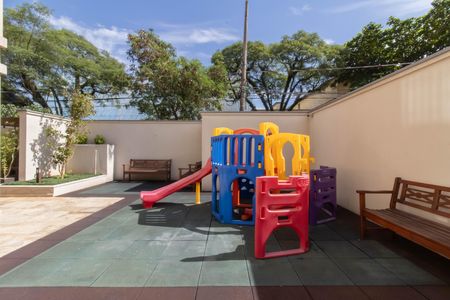 Apartamento para alugar com 165m², 3 quartos e 4 vagas Apartamento para alugar com 165m², 3 quartos e 4 vagasArea Comum - Playground