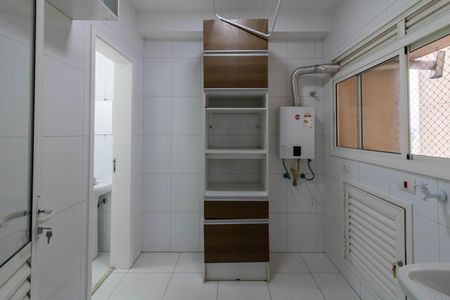 Apartamento para alugar com 165m², 3 quartos e 4 vagas Apartamento para alugar com 165m², 3 quartos e 4 vagasArea de Serviço