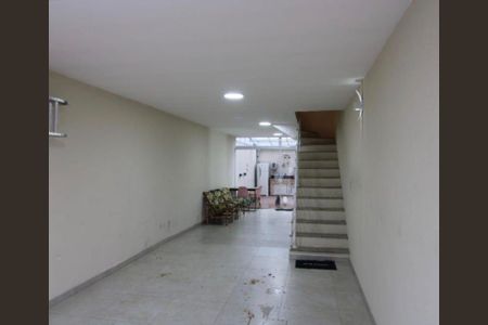 Casa à venda com 135m², 3 quartos e 3 vagas