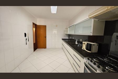 Apartamento à venda com 167m², 3 quartos e 2 vagas