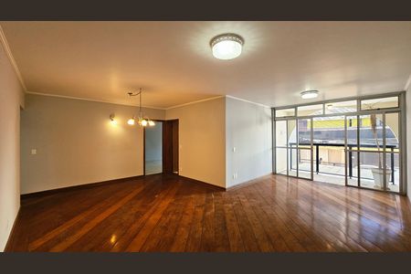 Apartamento à venda com 3 quartos, 167m² em Centro, Jundiaí