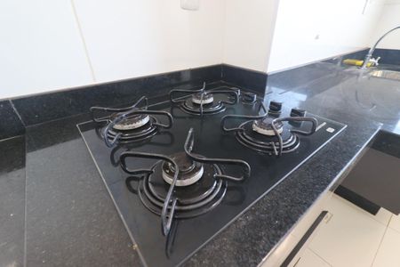 Apartamento para alugar com 45m², 2 quartos e 2 vagas Apartamento para alugar com 45m², 2 quartos e 2 vagasCozinha