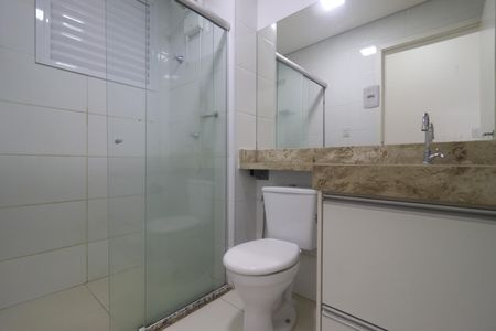 Apartamento para alugar com 45m², 2 quartos e 2 vagas Apartamento para alugar com 45m², 2 quartos e 2 vagasBanheiro