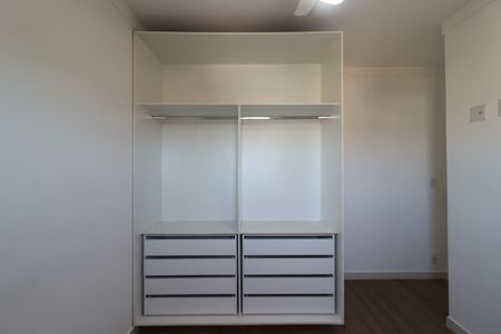 Apartamento para alugar com 45m², 2 quartos e 2 vagas Apartamento para alugar com 45m², 2 quartos e 2 vagasQuarto 1