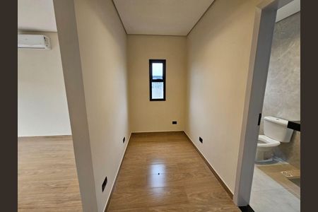 Casa à venda com 131m², 3 quartos e sem vaga