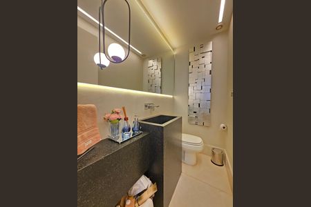 Apartamento à venda com 102m², 3 quartos e 2 vagas Apartamento à venda com 102m², 3 quartos e 2 vagasLavabo
