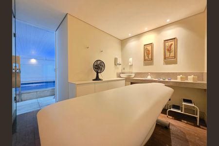 Apartamento à venda com 102m², 3 quartos e 2 vagas Apartamento à venda com 102m², 3 quartos e 2 vagasSala de massagem