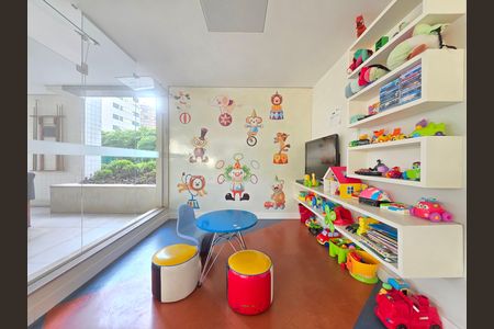 Apartamento à venda com 102m², 3 quartos e 2 vagas Apartamento à venda com 102m², 3 quartos e 2 vagasBrinquedoteca