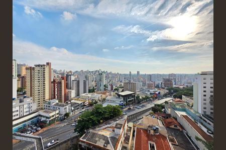 Apartamento à venda com 102m², 3 quartos e 2 vagas Apartamento à venda com 102m², 3 quartos e 2 vagasVista da Suíte