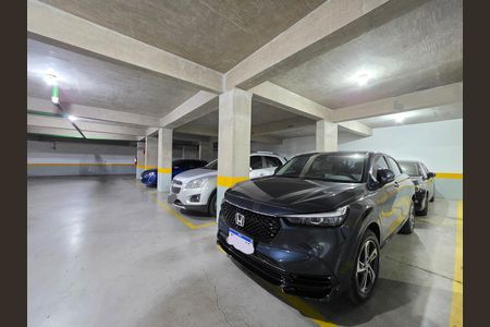 Apartamento à venda com 102m², 3 quartos e 2 vagas Apartamento à venda com 102m², 3 quartos e 2 vagasGaragem