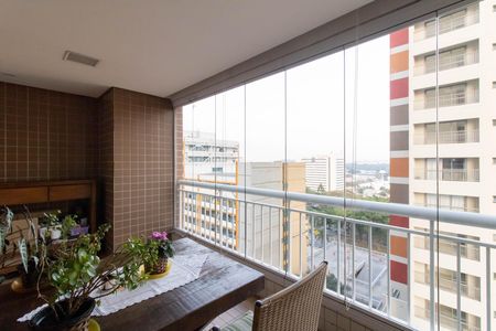 Apartamento para alugar com 100m², 3 quartos e 2 vagasVaranda