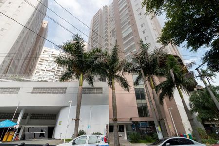 Apartamento para alugar com 100m², 3 quartos e 2 vagasFachada