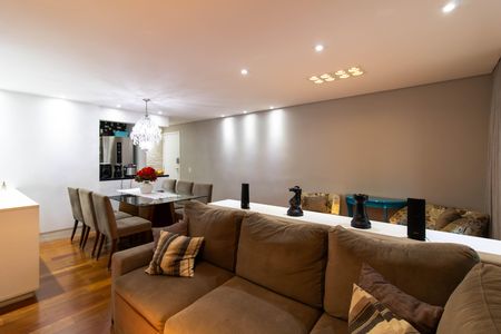 Apartamento para alugar com 100m², 3 quartos e 2 vagasSala