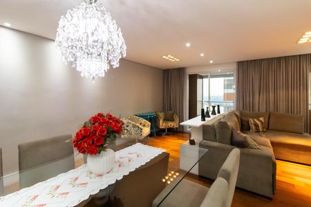 Apartamento para alugar com 100m², 3 quartos e 2 vagasSala