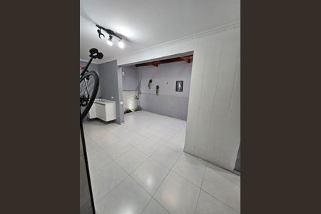 Casa à venda com 110m², 3 quartos e 2 vagas Casa à venda com 110m², 3 quartos e 2 vagasÁrea de Serviço