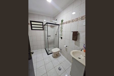 Banheiro de casa à venda com 3 quartos, 110m² em Vila Curuçá Velha, São Paulo