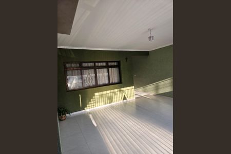 Casa à venda com 110m², 3 quartos e 2 vagas Casa à venda com 110m², 3 quartos e 2 vagasGaragem